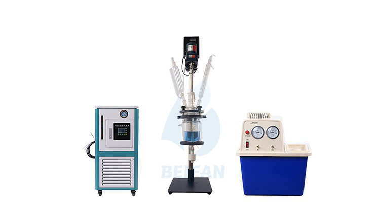 6702646f8b30d.jpg 1L双层玻璃反应釜-小横幅.jpg